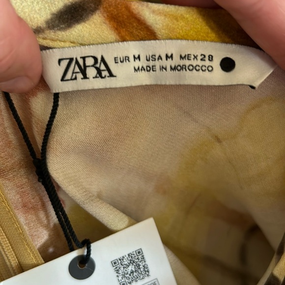 Blogger Favorite Zara Printed Midi Dress Size Medium - Picture 16 of 16